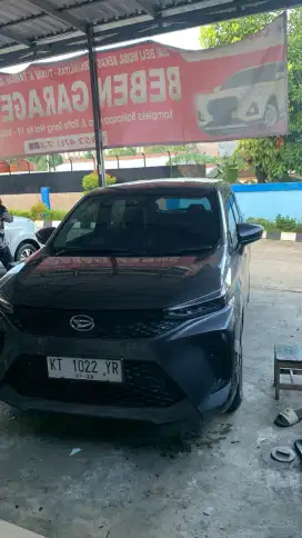 New xenia X CVT 1300cc matic 2023 km 40rbuan pemakaian pribadi