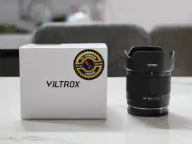Viltrox Air 25mm f1.7 dan 56mm f1.7 Bekas Like New
