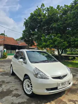 Honda Fit CBU 1.3 at sunroof original