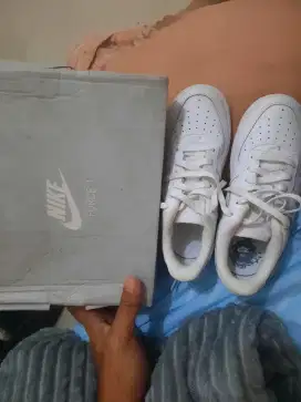 Sepatu nike anak asli murah, tidak pernah digunakan