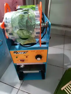 Mesin cup sealer ukuran 16 oz