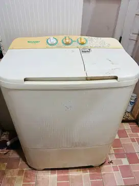 Mesin cuci Sharp ES-T65M 2 tabung