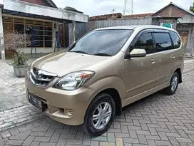Daihatsu Xenia 2011 Bensin