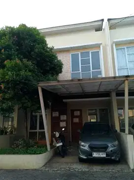 Rumah 2lt di Perum Green Bintaro Indah Pondok Aren Tangerang Selatan