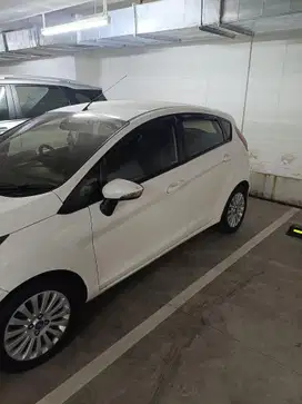 Ford Fiesta 2015 Bensin