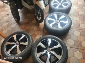 Velg ORIGINAL Innova VENTURER Facelift R17 + Ban BS Turanza 2023