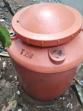 Toren air 350 liter