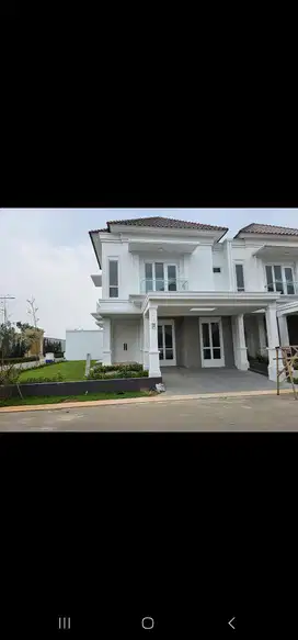 Dijual Rumah 2 lt di Pasadena Grand Tangerang 8 x 15 m2 hoek ada lebih