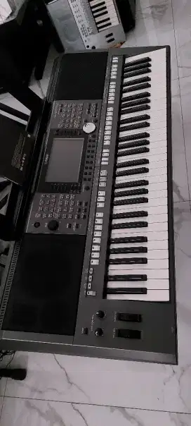 Keyboard yamaha Psr-S 970