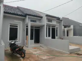 Unit tersisa 6 unit lagi 3 menit ke stasiun depok