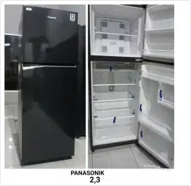 Kulkas 2 pintu Panasonic inverter bekas rasa baru