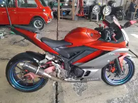 Yamaha r25 2015