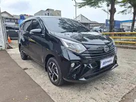 TDP Rendah Daihatsu Sigra 1.2 R Bensin-AT 2023 Silver CVGAA