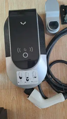 Wall charger wuling Airev