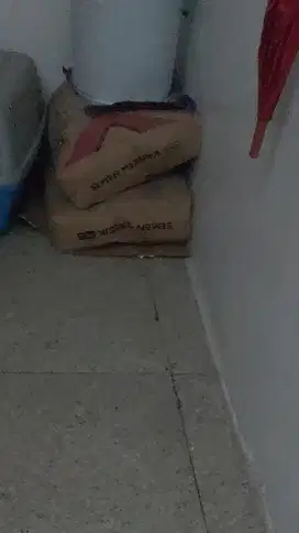 SEMEN Bahan Bangunan