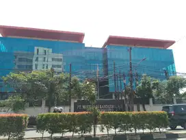 Bangunan Komersil 4lt di Jl KH Hasyim Ashari Cipondoh Tangeran