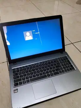 Laptop Asus amd e1