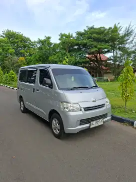 GRAN MAX MINI BUS 2018