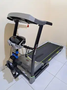 Treadmil Ireborn Paris (Beli Des24,harga baru 7jt,jual rugi,bisa nego)