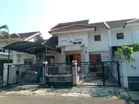 Rumah Lama di Komp BSD Jl Vinca Serpong Tangerang