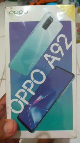 oppo a92 8 gb per 128 gantian lcd