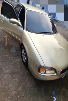 Suzuki Baleno 2000 Bensin