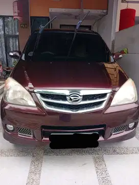 Daihatsu Xenia 2011 Bensin