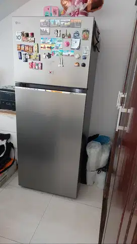 LG Refrigerator Type : GNB 392 PFRBG Capacity : 423 Liter Weight : 66