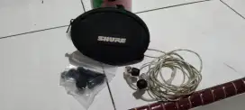 Earphone Shure SE215