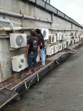 Service AC Surabaya