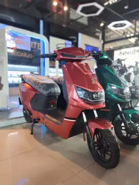 VARILLUX SR KHUSUS HARI INI KREDIT TANPA BAYAR APAPUN 