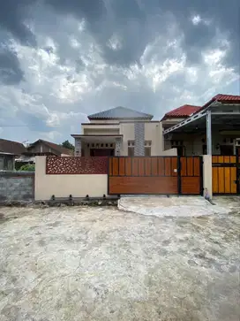 RUMAH BARU MURAH MEWAH SIAP HUNI