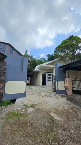 Dijual Rumah Furnished Siap Huni di Perumahan Flamboyan, Batu Malang