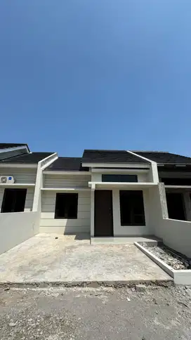 RUMAH HARGA TERJANGKAU TANAH LUAS DEKAT STASIUN DEPOK
