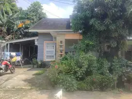 DIJUAL RUMAH KOMPLEK DE VILLA RESIDENCE SOEKARNO HATTA PALEMBANG