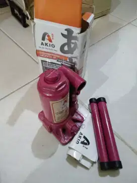 Dongkrak botol 2TON merk AKIO