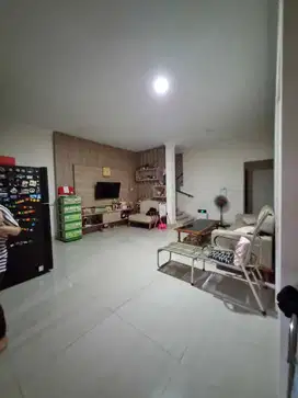 Rumah di Jual di Melati Mas Residence.