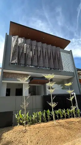 Dijual Rumah Citraland Utama Surabaya Barat