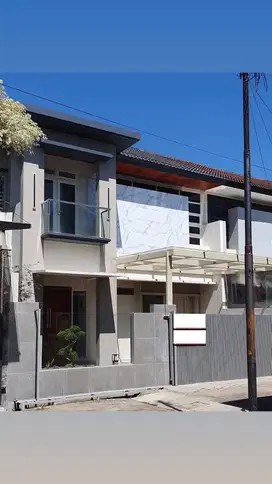 Rumah Bagus SHM di Area Batununggal
