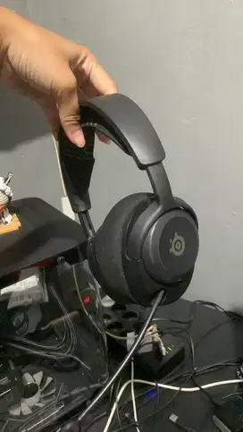 Dijual Headphone Gaming Steelseries Artic Nova 5 Wireles