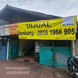 Rumah Pinggir Jalan Raya Tubagus Angke Jakarta Barat