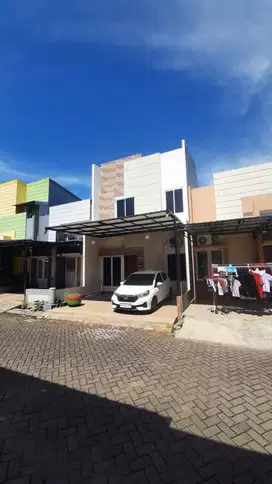 DIJUAL RUMAH SIAP HUNI TERMASUK PERABOT CLUSTER GRAND ORCHARD TANJUNG