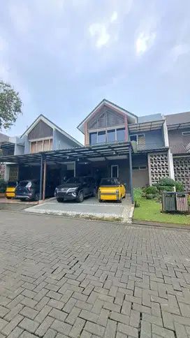 Rumah Hadap Selatan Full Furnish Ranovasi Modern di The Avani BSD City