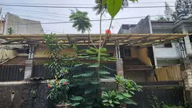 Rumah hitung tanah lokasi strategis di komplek muara