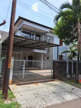 Rumah di BatuNunggal Bandung siap pakai nyaman