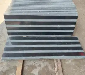 Tactile Guiding Block Untuk Pemandu Arah Tuna Netra