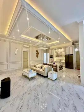 Rumah Pondok Indah ada Swimming Pool dan Furnish