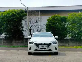 [MURAH] Mazda 2 R Skyactive AT 2014