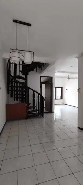 Dijual Rumah Janur Kuning - Kelapa Gading