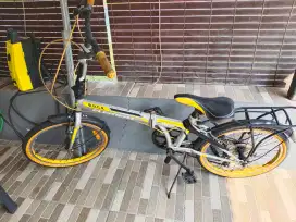 Sepeda element bekas